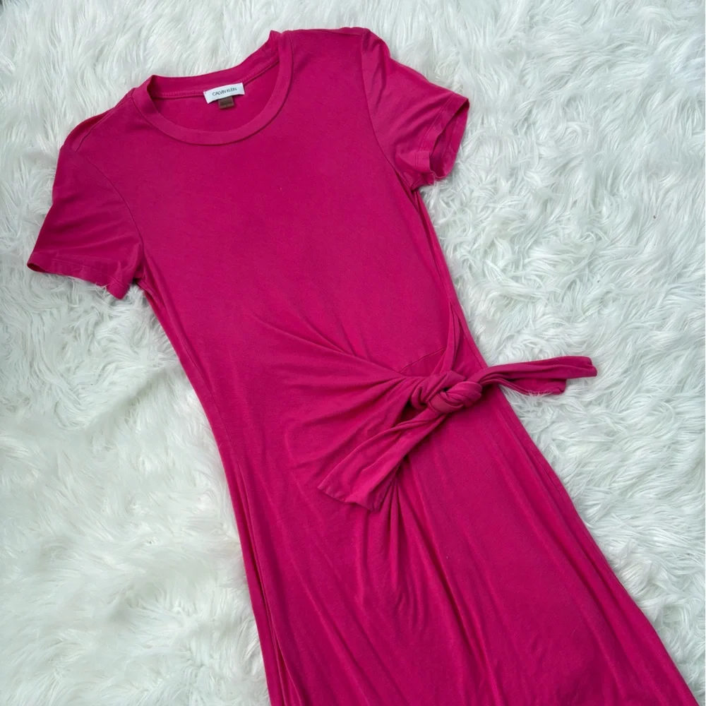 Vibrant Pink Midi Dress - Picture 1 of 3